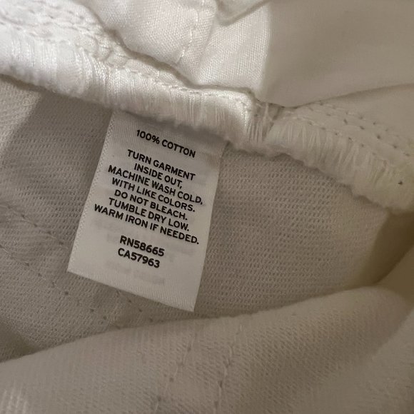 NWOT BP Ripped‎ White Denim Shorts (25) - Picture 6 of 8